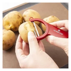 Victorinox Potato Peeler – Red V7.6073